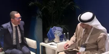 وزير الاستثمار يبحث مع اتصالات العالمية خطط التوسع وزيادة الاستثمارات في مصر
