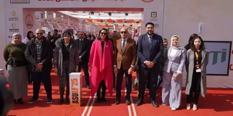 نجاح ملتقى جامعة عين شمس التوظيفي: 10 آلاف خريج يلتقون بفرص عمل واعدة