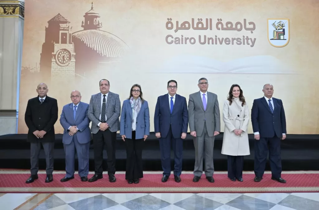 محافظ الجيزة ورئيس جامعة القاهرة يُطلقان شراكة لتحقيق التنمية المستدامة 3 - جريدة الجمهورية WhatsApp Image 2025 02 27 at 4.07.55 PM 1 - جريدة الجمهورية
