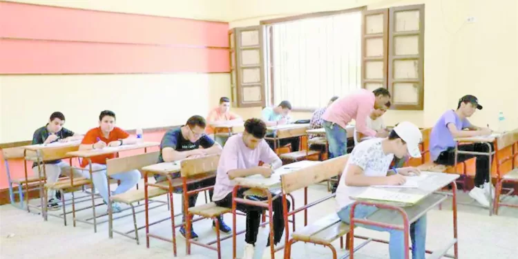 «التعليم» تبدأ استعداداتها لامتحانات الثانوية.. مبكرًا