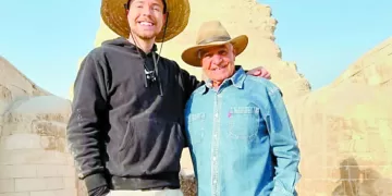 د. زاهى حواس يحكى لـ «الجمهورية» تفاصيل الــ 1٠0 ساعة لمستر بيست: مصر ستصبح «قِبلة السياحة العالمية» بعد افتتاح المتحف الكبير