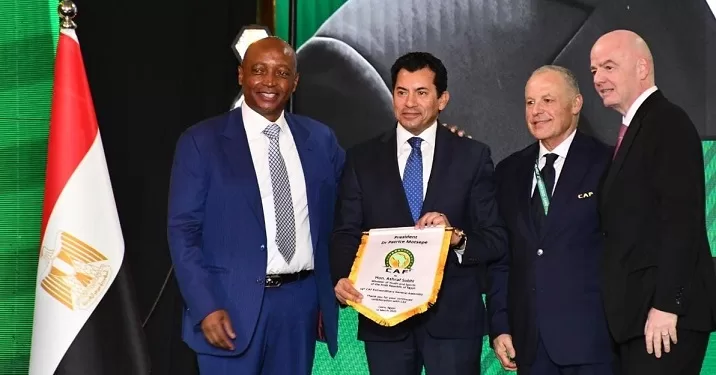 وزير الرياضة يُهنئ أبو ريدة بفوزه في انتخابات فيفا ورئاسة اتحاد شمال أفريقيا