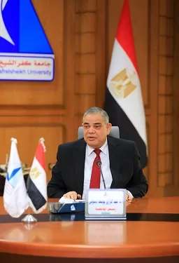 مجلس عمداء جامعة كفر الشيخ يؤكد على أهمية تطبيق معايير الجودة في التعليم