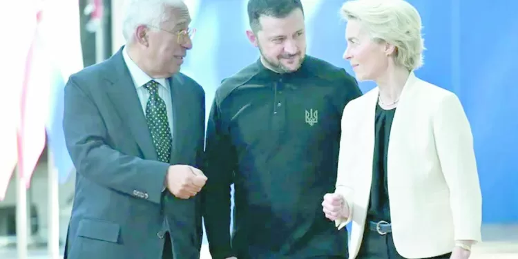 لافروف: نشر قوات سلام أوروبية بأوكرانيا «مشاركة فى الحرب»