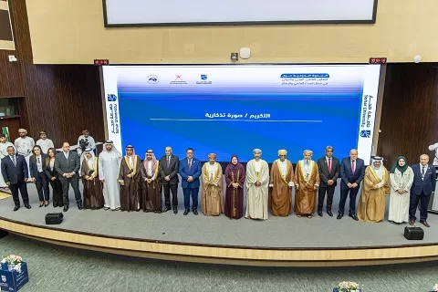 ندوة دولية في سلطنة عُمان تستعرض آفاق التعاون العلمي العربي والدولي في البحث والابتكار 2 - جريدة الجمهورية 4 12 - جريدة الجمهورية