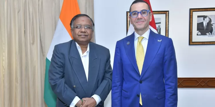 وزير الاستثمار يبحث مع «تاتا للكيماويات» التعاون في الصناعات الكيماوية والطاقة المتجددة 1 - جريدة الجمهورية وزير الاستثمار يبحث مع «تاتا للكيماويات» التعاون في الصناعات الكيماوية والطاقة المتجددة