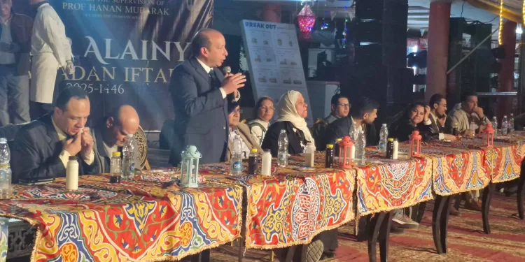 طب قصر العيني يحتفل بلمة رمضان.. العميد يشارك الطلاب إفطارهم السنوي 1 - جريدة الجمهورية طب قصر العيني يحتفل بلمة رمضان.. العميد يشارك الطلاب إفطارهم السنوي