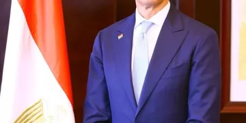 وزير الاستثمار يبحث مع الهند تعزيز العلاقات الاقتصادية المشتركة