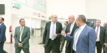 تطوير المطارات استعدادًا لافتتاح المتحف الكبير 