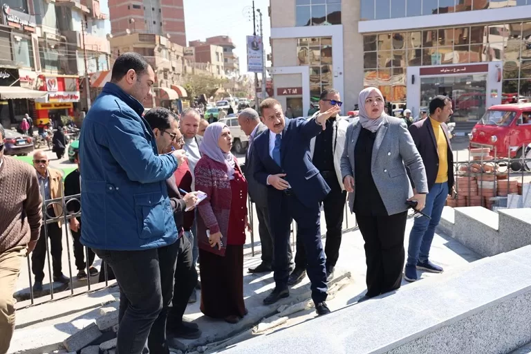 محافظ المنوفية يتفقد السوق الحضاري الجديد ويطلع على تطوير ميدان بنك مصر 6 | جريدة الجمهورية