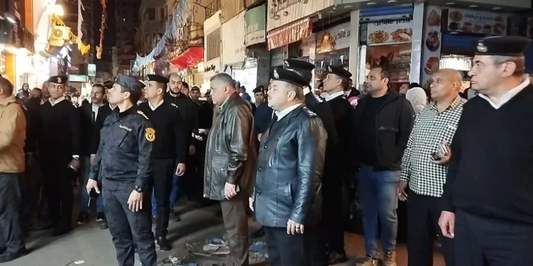 العرابي يقود حملة مكبرة لضبط الشارع والأسواق بوسط الإسكندرية