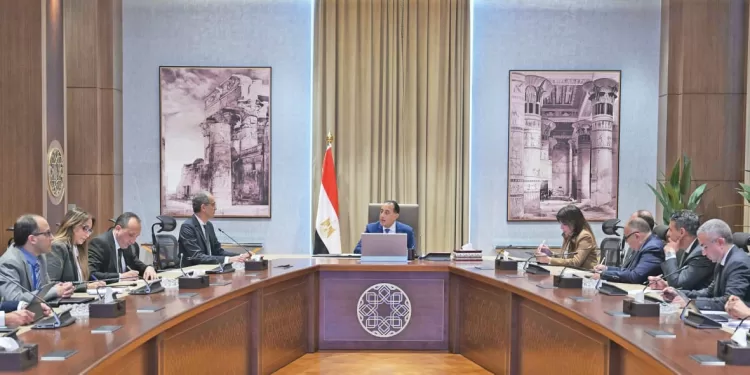 «كارت الخدمات الموحد».. للتيسير على المواطنين 1 - جريدة الجمهورية «كارت الخدمات الموحد».. للتيسير على المواطنين