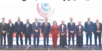 رفض الحكام «الخواجات» بالإجماع