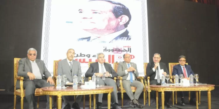 كأس‭ ‬العالم‭ ‬‮«‬صداع‮»‬‭ ‬فى‭ ‬الأهلى