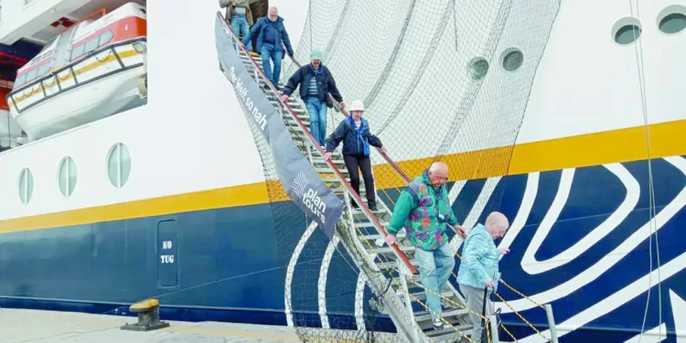 9 أرقام جديدة من فوز الفراعنة على إثيوبيا