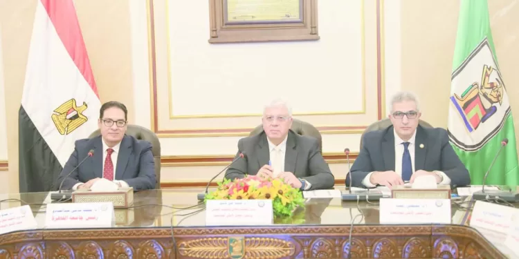 وزير الشباب والرياضة يُكرم نسل الشهداء بالأمسيات  الرمضانية «وصال»