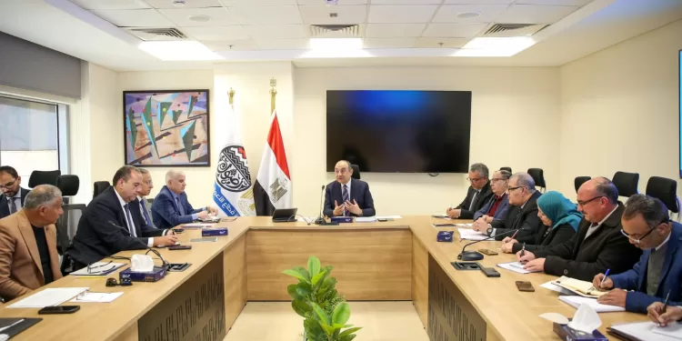 شيمي: التوسع في الشراكة مع القطاع الخاص وتعزيز الاستثمار في التكنولوجيا الحديثة