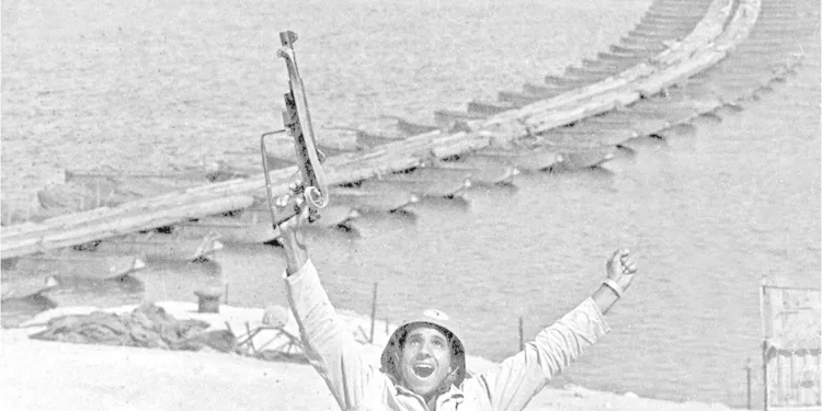 المصرى .. عند «اللحظة الحرجة»: وثائق حرب العاشر من رمضان تشهد بالأعمال الأسطورية