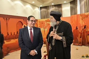 «رئيس جامعة القاهرة» يهنئ «البابا تواضروس» بعيد القيامة في زيارة تاريخية للكاتدرائية المرقسية 3 - جريدة الجمهورية 1 238 - جريدة الجمهورية