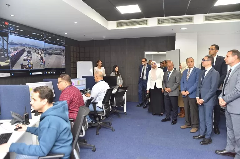 وزير الاستثمار: تطوير الموانئ يساهم في خفض تكاليف الإنتاج وجذب الاستثمارات بالإسكندرية 7 - جريدة الجمهورية 1 3 - جريدة الجمهورية