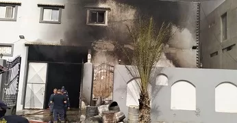 اندلاع حريق هائل في مصنع بويات بالشرقية