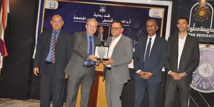 هندسة المطرية وطب حلوان يتصدران ماراثون «عباقرة الجامعة» 1 - جريدة الجمهورية هندسة المطرية وطب حلوان يتصدران ماراثون «عباقرة الجامعة»