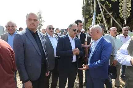 10 62 - جريدة الجمهورية