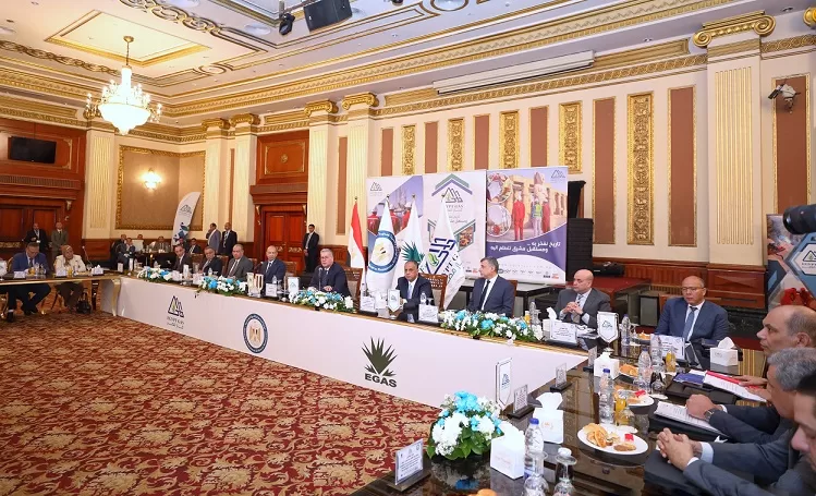 «وزير البترول» يشهد اعتماد نتائج أعمال شركة غاز مصر للعام المالي 2024 10 - جريدة الجمهورية 10 - جريدة الجمهورية