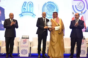 مصر تحت قيادة «السيسي» تؤكد دعمها للتعاون العربي في مؤتمر العمل 9 - جريدة الجمهورية 11 42 - جريدة الجمهورية