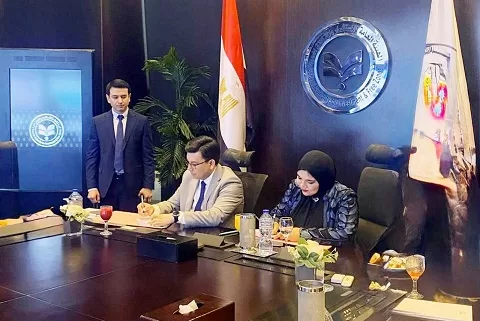 «الاستثمار» و«مركز طشقند» يتفقان على تعزيز آليات الوساطة لتسهيل الاستثمار 5 - جريدة الجمهورية 11 60 - جريدة الجمهورية