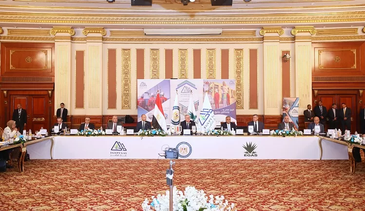 «وزير البترول» يشهد اعتماد نتائج أعمال شركة غاز مصر للعام المالي 2024 11 - جريدة الجمهورية 11 - جريدة الجمهورية