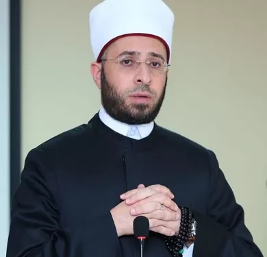 بعد الإدلاء بصوته.. «وزير الأوقاف» يدعو الناخبين والمرشحين لإعلاء مصلحة الوطن 1 - جريدة الجمهورية انطلاق دورة تثقيفية للطالبات الوافدات تحت رعاية معسكر «أبي بكر الصديق» في الإسكندرية