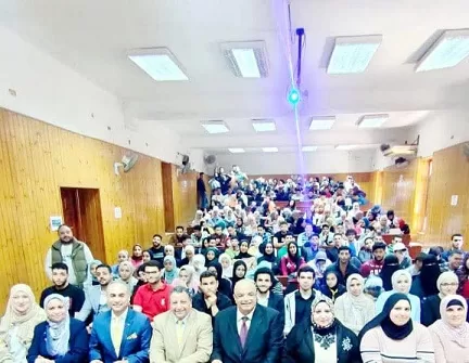 «الشباب وسُبُل تعزيز الهوية والانتماء الوطني»..ندوة بجامعة المنصورة 2 - جريدة الجمهورية 2 156 - جريدة الجمهورية