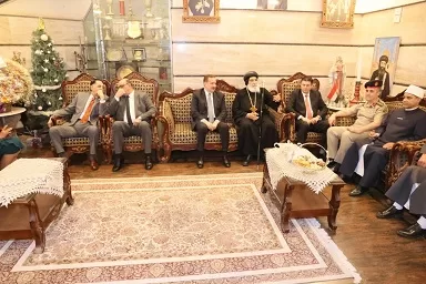 في جو يسوده الود.. «محافظ المنوفية» يهنئ «الأنبا بنيامين» بعيد القيامة وعيد الربيع 2 - جريدة الجمهورية 2 217 - جريدة الجمهورية