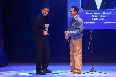 «نجوم الفن» يضيئون سماء الإسكندرية في افتتاح مؤثر وتكريمات استثنائية بـ «مهرجان الفيلم القصير» 2 - جريدة الجمهورية 2 277 - جريدة الجمهورية