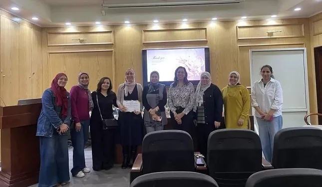 صيدلة عين شمس تستضيف ندوة علمية عن آفاق جديدة لعلاج السرطان 1 - جريدة الجمهورية صيدلة عين شمس تستضيف ندوة علمية عن آفاق جديدة لعلاج السرطان