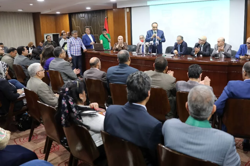 بشرى سارة للصحفيين.. عبدالمحسن سلامة يُطلق حزمة دعم مالي شاملة بزيادات تصل لـ100% 7 - جريدة الجمهورية 494229113 680473057935658 3401096024758950665 n - جريدة الجمهورية