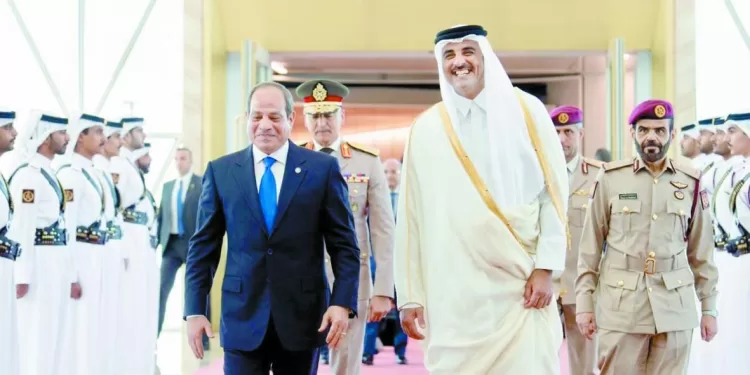 محللون سياسيون ودبلوماسيون لـ «الجمهورية الأسبوعى»:  زيارة الرئيس السيسى لـ«قطر والكويت».. دعم جديد للقضية الفلسطينية