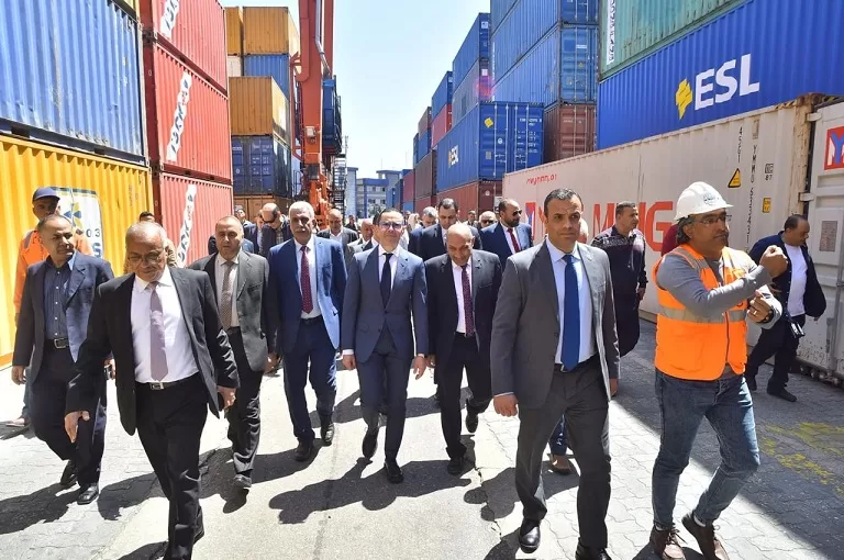 وزير الاستثمار: تطوير الموانئ يساهم في خفض تكاليف الإنتاج وجذب الاستثمارات بالإسكندرية 10 - جريدة الجمهورية 5 2 - جريدة الجمهورية