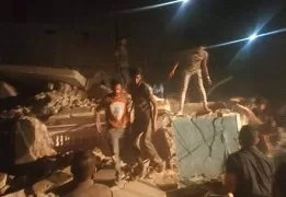 فاجعة في أسيوط: انهيار منزل بجسر التراب يسفر عن وفاة طفلة وإنقاذ 9 آخرين من تحت الأنقاض