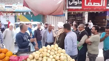 حملات مكثفة لمتابعة تعريفة السرفيس وضبط الأسعار في أسواق «مركز الصف» 9 - جريدة الجمهورية 9 34 - جريدة الجمهورية