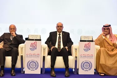 مصر تحت قيادة «السيسي» تؤكد دعمها للتعاون العربي في مؤتمر العمل 7 - جريدة الجمهورية 9 43 - جريدة الجمهورية