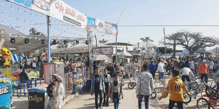 متعة العيد تهزم حرارة الجو 1 - جريدة الجمهورية صفقات المونديال .. أولويات الأهلى