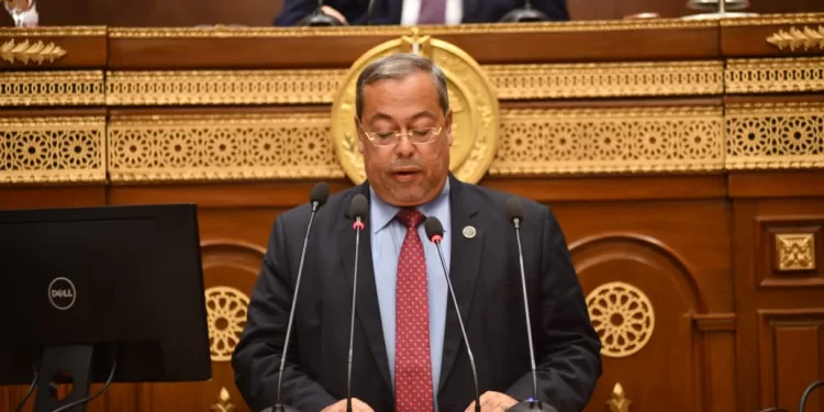 «الشيوخ» يُناقش طلب «أبو كليلة» لإعادة تشغيل المصانع المتعثرة 1 - جريدة الجمهورية «الشيوخ» يُناقش طلب «أبو كليلة» لإعادة تشغيل المصانع المتعثرة