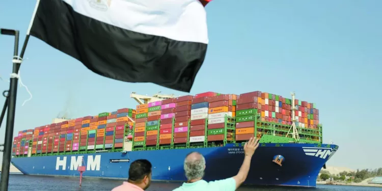 خلال الـ 9 أشهر الماضية تحسن ملحوظ فى الأداء المالى والاقتصادى 1 - جريدة الجمهورية احتفالات ومكافآت فى بيراميدز