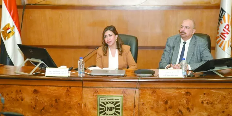 3.8 مليون مواطن فى التأمين الصحى الشامل بـ 6 محافظات 1 - جريدة الجمهورية احتفالات ومكافآت فى بيراميدز