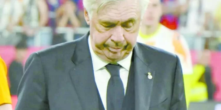 إيقاف ثلاثى الريال بعد خسارة «الكلاسيكو» 1 - جريدة الجمهورية وزير الرياضة ومحافظ الجيزة يفتتحان ملاعب نادى الصحفيين