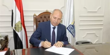 دماء جديدة في التعليم.. من هم مديرو الإدارات التعليمية الجدد في القاهرة؟