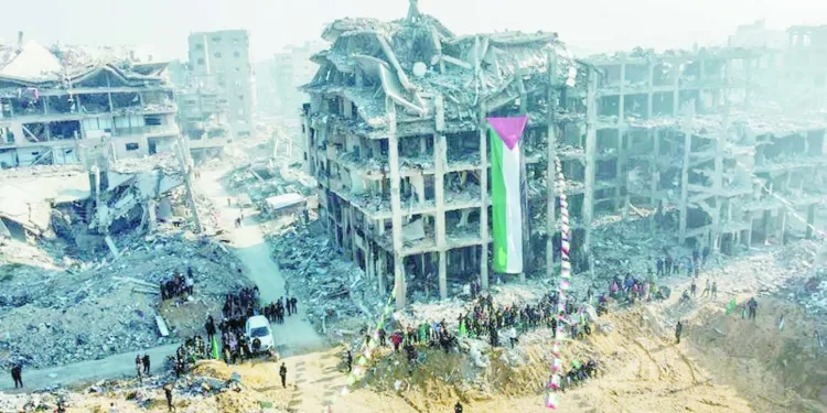 معارك ضارية شمال غزة..  طيران الاحتلال يقصف موقعًا لحماس فى جباليا