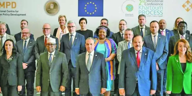 «عبدالعاطى»: نجحنا فى القضاء على الهجرة غير الشرعية.. وأبوابنا مفتوحة للباحثين عن الأمن والأمان 1 - جريدة الجمهورية «عبدالعاطى»: نجحنا فى القضاء على الهجرة غير الشرعية.. وأبوابنا مفتوحة للباحثين عن الأمن والأمان